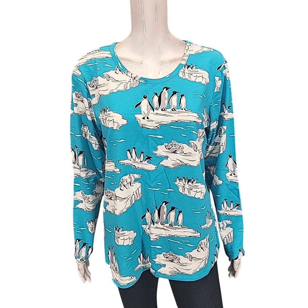 Christopher & Banks Womens Petite XL Blue Penguin Polar Bear Graphic Top NWT